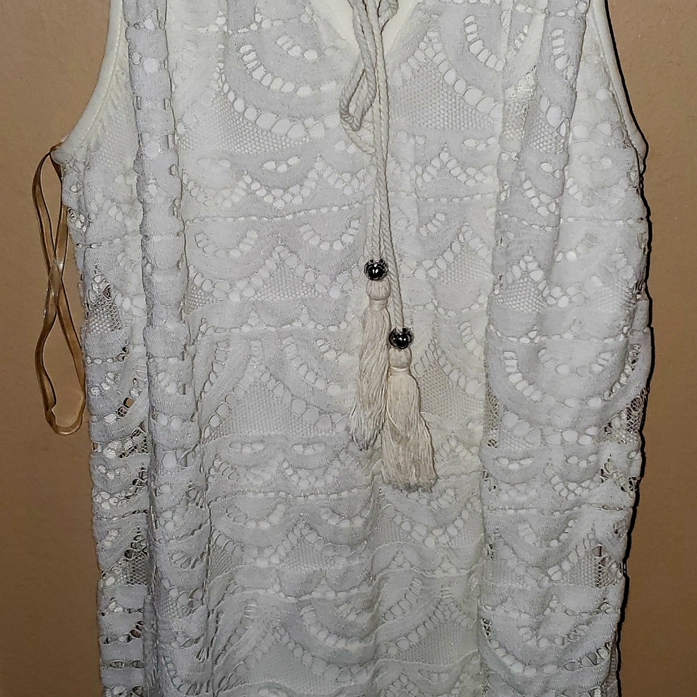 Lily Rose, Medium, White